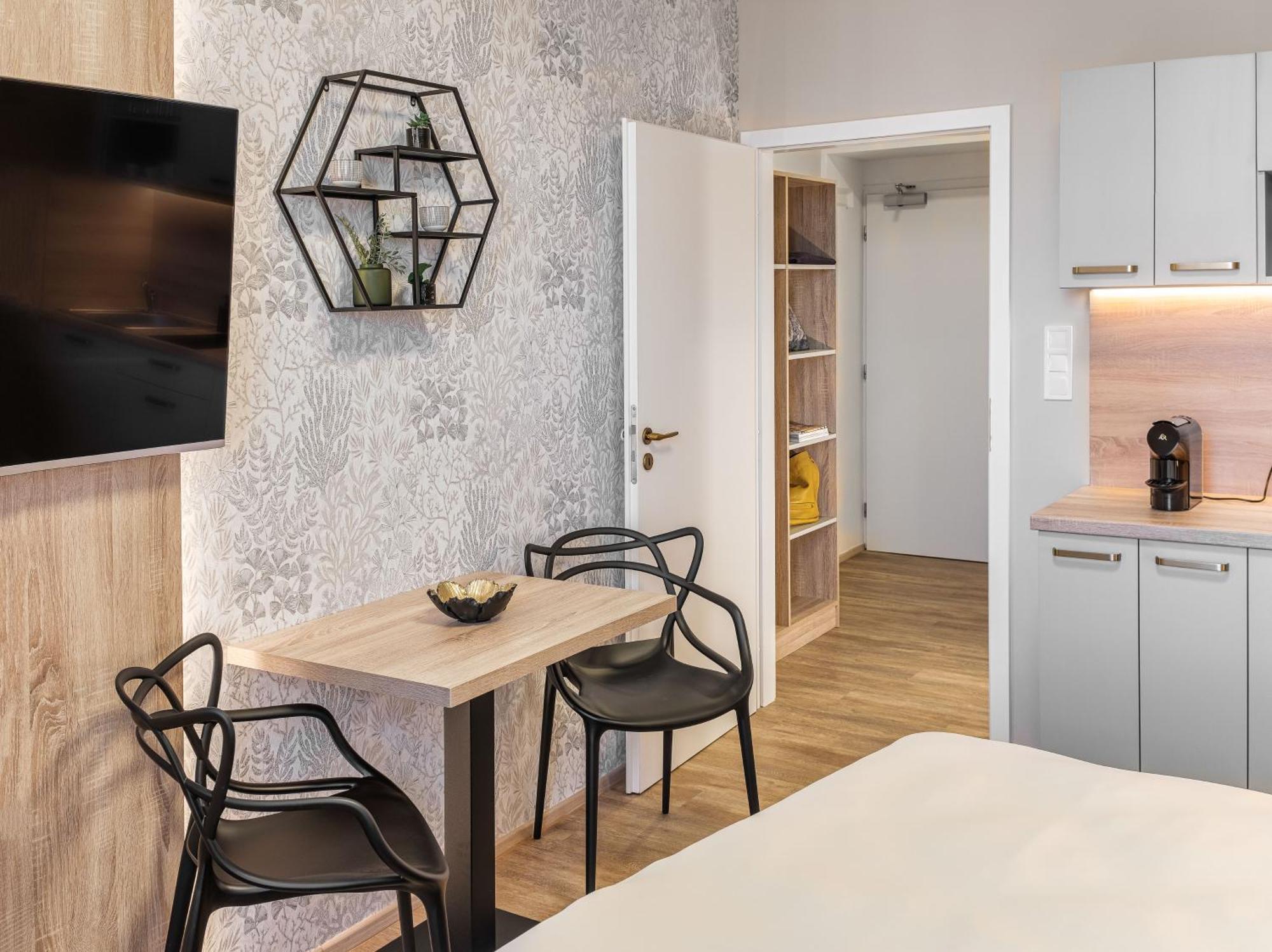 Theatre 9 Apartments By Adrez Prága Kültér fotó
