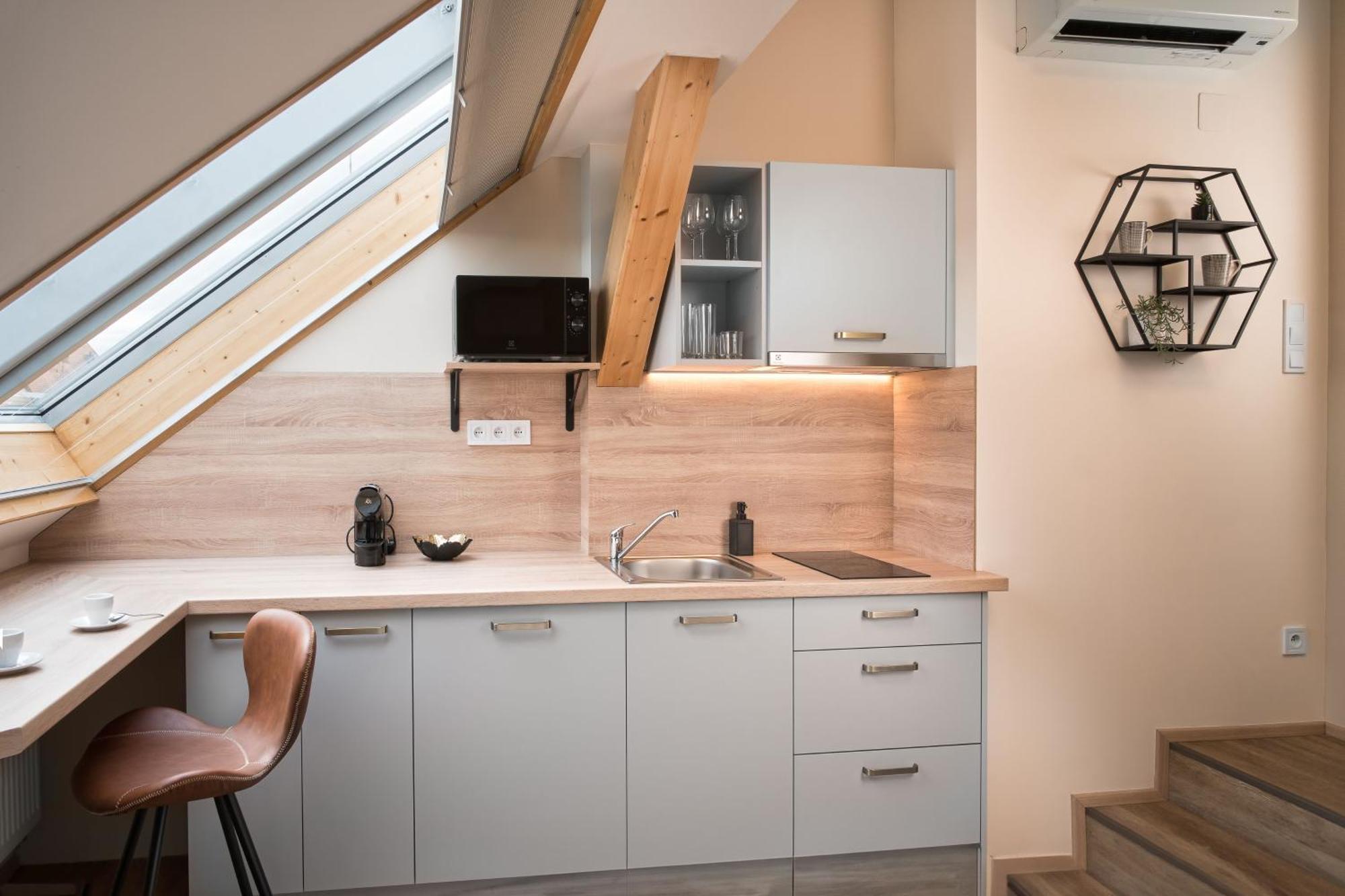Theatre 9 Apartments By Adrez Prága Kültér fotó